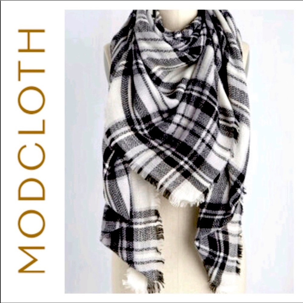 Modcloth Black and White Plaid Scarf